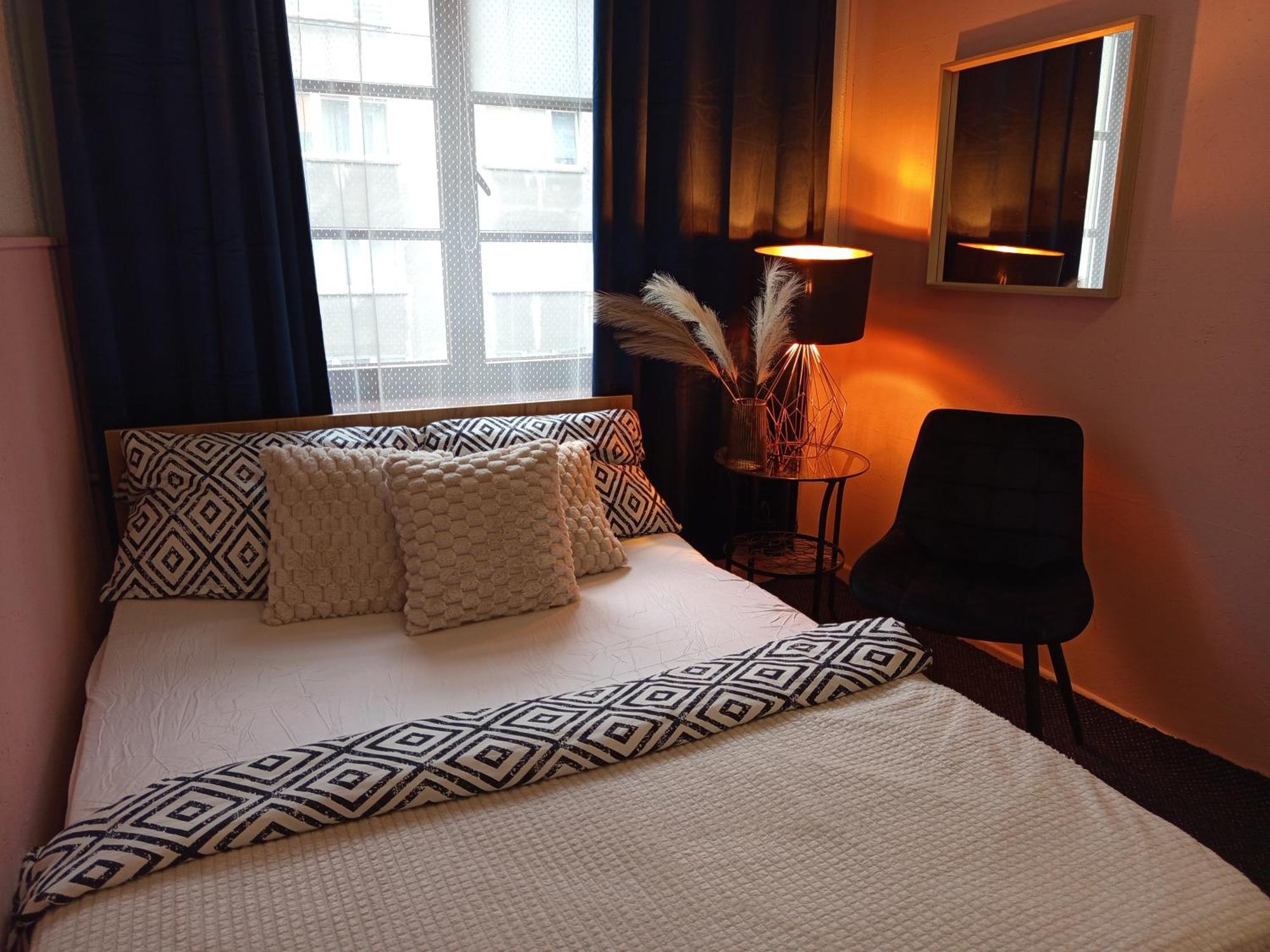 Rooms Center - Dworzec Pkp, Rynek Wrocław Eksteriør bilde
